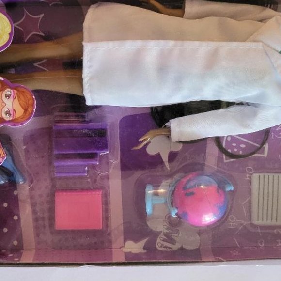 Scientist Doll - Picture 6 of 8